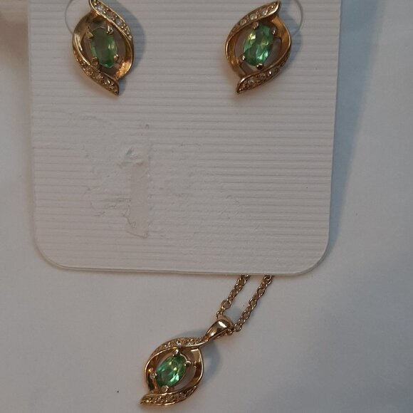 Vintage Avon Prasiolite Stone Necklace/Earring Set Gold Tone - Picture 4 of 6